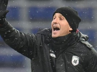 ވަޓްފޯޑްގެ އައު ކޯޗަކަށް ހަމަޖެއްސި ސްޕެއިންގެ ހާވީ ގްރާސިއާ