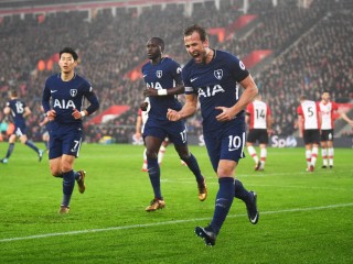 ހެރީ ކޭން ލަނޑު ޖެހުމަށް ފަހު - 21 ލަނޑާ އެކު ޕްރިމިއާ ލީގުގެ ލަނޑު ލިސްޓުގެ ކުރީގައި އޮތީ އޭނާ