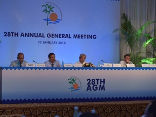 19 އަހަރަށް ފަހު ގާސިމާ ނުލައި މަޓީގެ ބޯޑް އެކުލަވާލައިފި