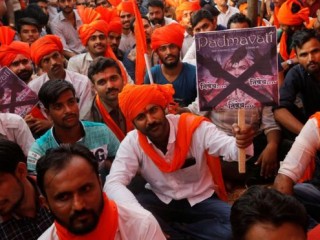 ޕަދްމާވަތު: ފިލްމު އަޅުވަން ހުއްދަ ދިނުމުން ހަމަނުޖެހުން ހިންގައިފި