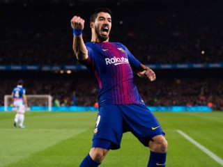 އެސްޕަނިޔޯލް ކޮޅަށް ބާސެލޯނާގެ ފުރަތަމަ ލަނޑު ޖެހުމަށްފަހު ސުއަރޭޒް އުފާފާޅު ކުރަނީ