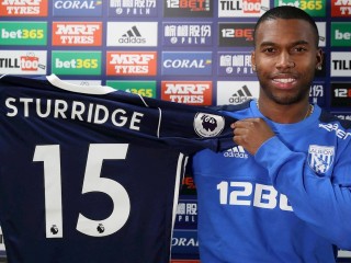 ސްޓަރިޖް ވެސްޓް ބްރޮމްގެ ޖާޒީ ހިފަހައްޓާލައިގެން 