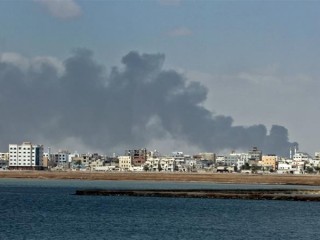 ޔޫއޭއީގެ މަދަދާއިއެކު ހަނގުރާމަވެރިން އަދަނުގެ އަސްކަރީ ބޭސްތައް ހިފައިފި