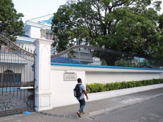 ފުލުހުން ރޭ ބަންދު ކުރި މަގުތައް އާންމުންނަށް ބޭނުން ކުރެވޭ ގޮތަށް ހުޅުވައިލައިފި