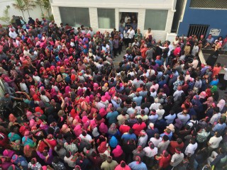 ވެސްޓް ޕާކް ސަރަހައްދުގައި ބޭއްވި ޕީޕީއެމްގެ އެއްވުމުގައި ރައީސް ޔާމީން ވާހަކަފުޅު ދައްކަވަނީ