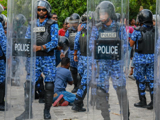 Officers of the police have been accused of using disproportionate force and derogatory language when dealing with demonstrators