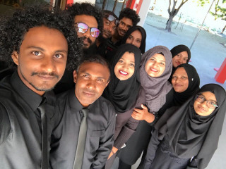 Administrative staff at public schools protest pay structure