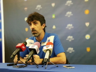 ނިއުއަށް މިދިޔަ ސީޒަނުގައި ބޮޑެތި ކާމިޔާބުތަކެއް ހޯދައިދިން ކޯޗު އޮސްކާ ބްރޫޒޯން