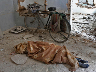 ރަޝިއާ އިން ވަނީ ޣޫތާ ދޫކޮށްދާ މީހުންނަށާއި އިންސާނީ އެހީ ފޯރުކޮށްދިނުމަށް ދުވާލަކު ފަސްގަޑިއިރަށް ހަމަލާ ބަދަލުކުރުން ހުއްޓާލުމަށް ގޮވާލާފައި