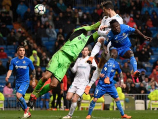 ގެޓާފޭ އާ ދެކޮޅަށް ކުޅުނު މެޗުގައި ރެއާލްގެ ތިންވަނަ ލަނޑު ރޮނާލްޑޯ ޖަހަނީ