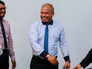 އިލެކްޝަންސް ކަމިޝަންގެ ރައީސް އަހުމަދު ޝަރީފް