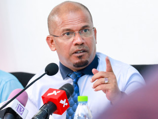 އިލެކްޝަންސް ކޮމިޝަންގެ ރައީސް އަހުމަދު ޝަރީފް