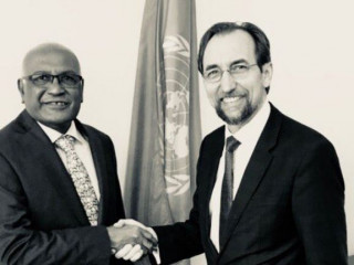 Former Foreign Minister Ahmed Naseem with UN Human Rights Commissioner Zeid Ra\'ad al-Hussain