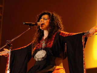 ރިމް ބައްނާއަށް ކެންސަރު ޖެހިފައިވާކަން އެނގުނީ 2009 ވަަނަ އަހަރު