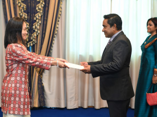 File photo: UN Resident Coordinator, Shoko Noda presents her credentials to President Abdulla Yameen