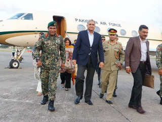 ޕާކިސްތާނު އަސްކަރިއްޔާގެ ވެރިޔާއަށް މަރުހަބާ ދެންނެވީ ޖެނެރަލް ޝިޔާމް