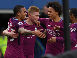 ޕްރިމިއާ ލީގު: ތަށި ކާމިޔާބުކުރުމާއި އެއް ފިޔަވަޅު ގާތަށް ސިޓީ ޖެހިލައިފި