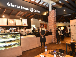 ޙަލާލު ގޮތުގައި ތައުމީނު (އިންޝުއަރެންސް) ކުންފުނިތައް ހިންގުން