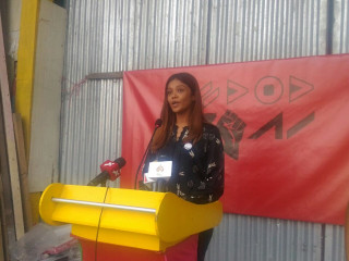 ގާސިމް ދަރިކަނބަލުން ސަނާ މިއަދުގެ އެއްވުމުގައި ވާހަކަ ދައްކަވަނީ:-ފޮޓޯ ރާއްޖެއެމްވީ