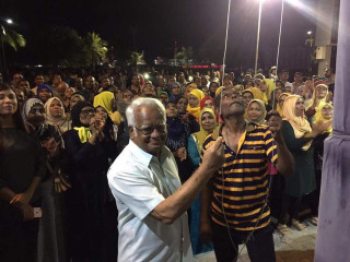 އަހުމަދު އާދަމް އެމްޑީޕީގެ ދިދަ ނަންގަވައިދެއްވަނީ