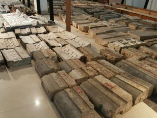 ކަޅުވަކަރު މިސްކިތް އަލުން ރޭވުމުގެ ކުރިން އެ މިސްކިތުގެ ހިރިގަލަށާއި ވަކަރުތަކަށް ފަރުވާދޭން ޖެހޭ: މިނިސްޓަރ ޔުމްނާ