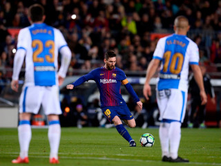 ލެގާނޭސް ކޮޅަށް މެސީ ލަނޑު ޖަހަނީ