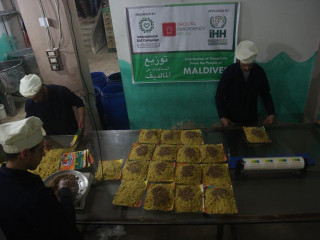 ގޫތާގެ ރައްޔިތުންނަށް ދިވެހިން ފޯރުކޮށްދިން އެހީ އިން ކާބޯތަކެތި ފޯރުކޮށްދީފި!