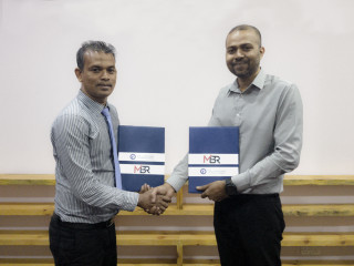 އެމްބީއާރް އާއި އެމްއެންސީސީއައި އާއި ދެމެދުގައި އެއްބަސްވުމެއްގައި ސޮއިކޮށްފި