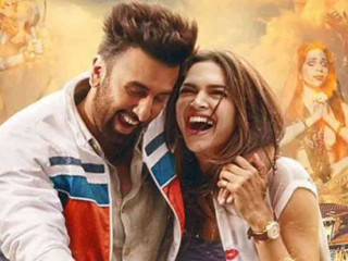 ރަންބީރާއި ދީޕިކާ އެކީގައި ފެޝަން ޝޯއަކުން