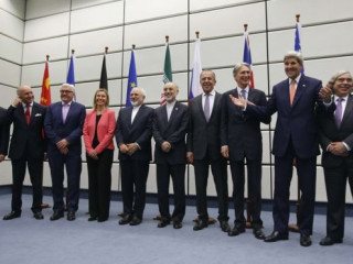 އީރާނާއިއެކު ވެފައިވާ އެއްބަސްވުމުގައި ހިފެހެއްޓެވުމަށް ރައީސް ޓްރަމްޕްއަށް މެކްރޮން ދަންނަވައިފި