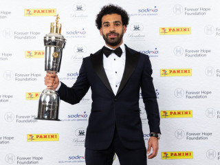 ޕީއެފްއޭގެ އެންމެ މޮޅު ކުޅުންތެރިޔާގެ އެވޯޑާއެކު ސަލާހު