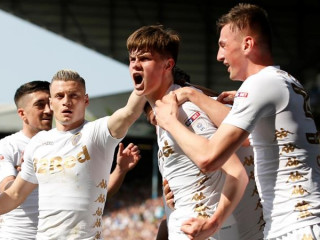 ލީޑްސް ޔުނައިޓެޑުން ބުނަނީ އެ ދަތުރުން އެޓީމަށް އިތުރު ސަޕޯޓަރުން ހޯދޭނެ ކަމަށް