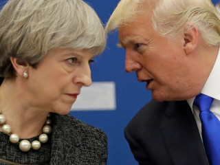 ޑޮނަލްޑް ޓްރަމްޕް (ކ) އާއި އިނގިރޭސި ބޮޑުވަޒީރު މޭ (ވ) އާއި ދެ ބޭފުޅުންގެ ގުޅުން އެހާ ރަނގަޅެއް ނޫން