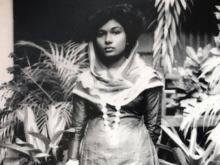 އަސްރު ދިޔައީ ގެއްލިގެން.................