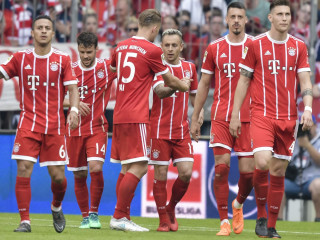 ބަޔާންގެ ކުޅުންތެރިން ލަނޑު ޖެހުމަށްފަހު އުފާ ފާޅުކުރަނީ