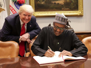 އެފްރިކާގެ ގައުމުތަކަށް ޓަރަމްޕް ވިދާޅުވި ބަދު ބަސްތަކަށް ނައިޖީރިއާގެ ރައީސް ބުހާރީ އެއްޗެއް ވިދާޅެއް ނުވި، ޓްރަމްޕް އެވާހަކަތައް ދޮގެއް ނުކުރައްވާ