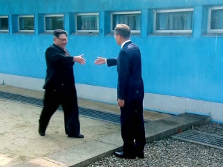 ނިއުކްލިއަރ ހަތިޔާރު ގެންގުޅުމާ ދެކޮޅަށް އުތުރު ކޮރެއާ އިން ބިނާކުރަނިވި މަސައްކަތްތަކެއް ކުރާނަމަ ދަތިކުރުމުގެ ފިޔަވަޅުތަކަށް ލުޔެއް ލިބޭނެ: ދެކުނު ކޮރެއާ