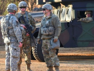 އުތުރު ކޮރެއާއިއެކު ސުލްހަވިޔަސް، އެމެރިކާ ސިފައިން ދެމިތިބޭނެ: ދެކުނު ކޮރެއާ