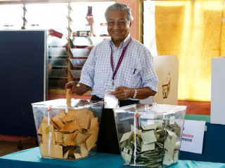 ބޮޑުވަޒީރު ކަމުގެ ހުވާ މަހާތިރު ބުރާސްފަތި ދުވަހު ކުރައްވާ ގޮތަށް ހަމަޖެހިފައި ނުވޭ