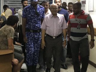 ރައީސް މައުމޫނު އޭޑީކޭއިން ފަރުވާ ހޯއްދެވުމަށް ފަހު ވަޑައިގަންނަވަނީ