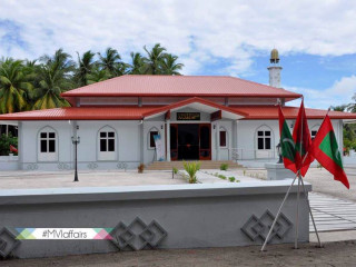 ދޮންފަނުގައި އަލަށް އިމާރާތް ކުރެވުނު މިސްކިތް