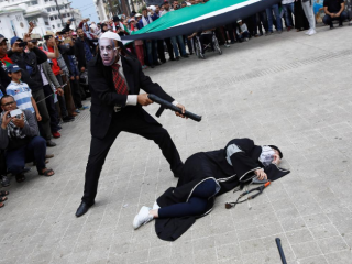 އެމެރިކާގެ އެމްބަސީ ގުދުސްއަށް ބަދަލުކުރުމުން މޮރޮކޯގައި މުޒާހަރާ ކުރަނީ