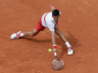 ޖޮކޮވިޗް ކުޅުނު މެޗުގެ ތެރެއިން