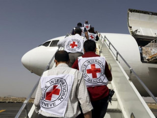 ރެޑް ކްރޮސްގެ ގިނަ އަދަދެއްގެ މުވައްޒަފުން ބޭލި ނަމަވެސް ޔަމަނުގައި ރެޑްކްރޮސްގެ 450 މުވައްޒަފުން އަދިވެސް ތިބޭނެ