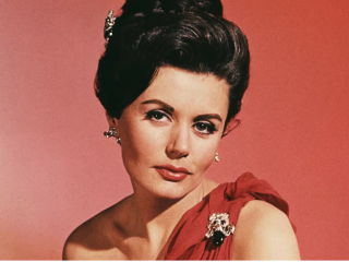 ޔުނިސް ގޭސަން