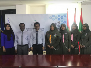 ގާލް ގައިޑް އެސޯސިއޭޝަނުން ޚާއްސައެހީއަށް ބޭނުންވާ މަރުކަޒަށް ތަކެތި ހަދިޔާ ކުރުން