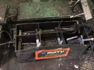 މާފަރު ޕަވަރ ހައުސްގައި ހުރި ބެޓަރިއެއް ގޮވައިފި