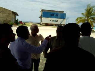 A team from Maldivian Democratic Party is currently in Ukulhas to prepare for upcoming national congress meeting