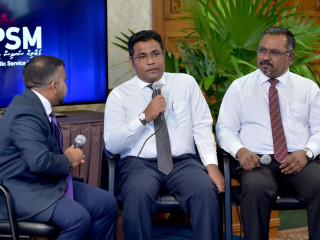 ޕީއެސްއެމް ބޯޑުގެ އިސް ތިން ބޭފުޅުން