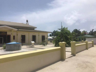 ކުމުންދޫގެ ހުކުރު މިސްކިތުގެ ކުލަ ވެސް ބަދަލުކުރަން އަންގައިފި